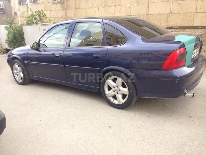 Opel Vectra 1999, 19,000 km - 2.0 l - Bakı
