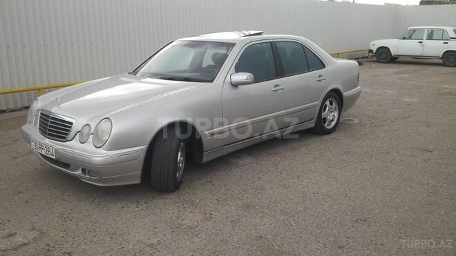 Mercedes E 280 2000, 195,000 km - 2.8 l - Bakı