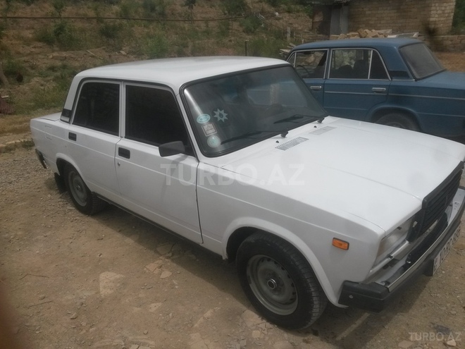 LADA (VAZ) 2107 2006, 5,000 km - 1.6 л - Sumqayıt