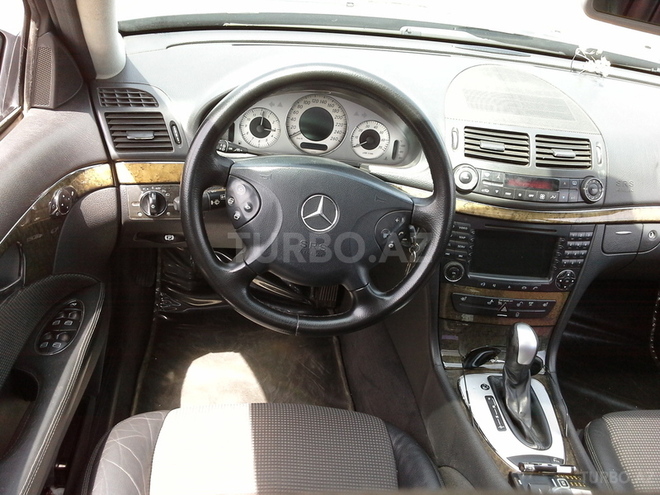 Mercedes E 280 2005, 273,000 km - 3.0 л - Bakı