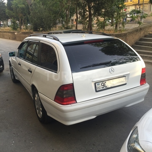 Mercedes C 180 2000, 256,000 km - 0.4 l - Bakı