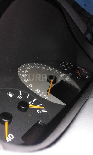 Mercedes E 200 1999, 320,000 km - 2.0 л - Bakı