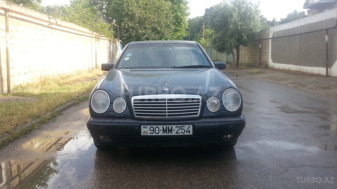 Mercedes E 280 1997, 280,000 km - 2.8 l - Sumqayıt