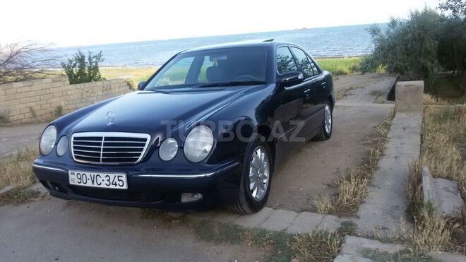 Mercedes E 240 2000, 158,000 km - 2.4 l - Bakı