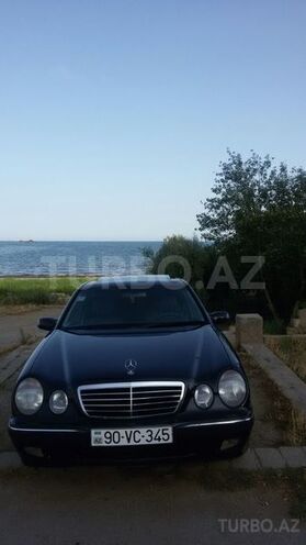 Mercedes E 240 2000, 158,000 km - 2.4 l - Bakı
