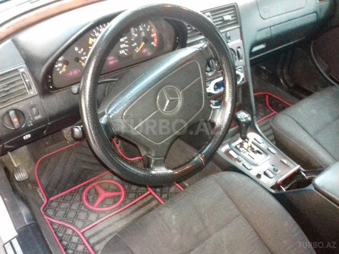 Mercedes C 220 1998, 380,000 km - 2.2 l - Bakı