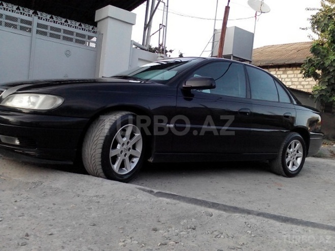 Opel Omega 2003, 270,000 km - 2.5 l - Bakı