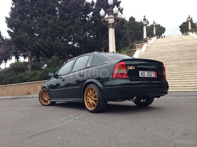 Opel Astra 1999, 300,000 km - 2.0 l - Bakı