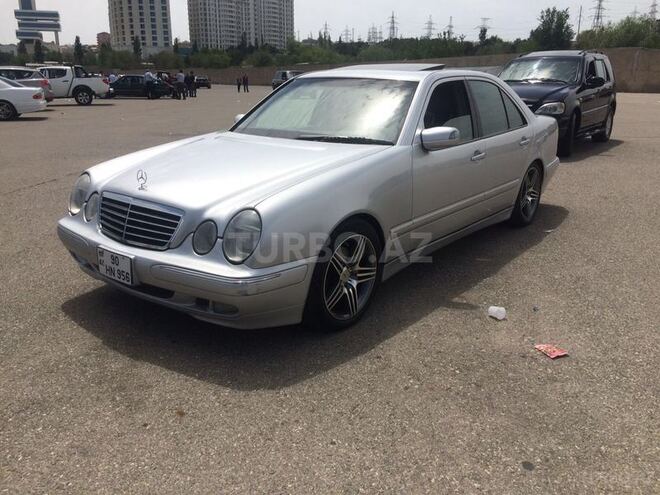 Mercedes E 320 2000, 165,000 km - 3.2 l - Bakı