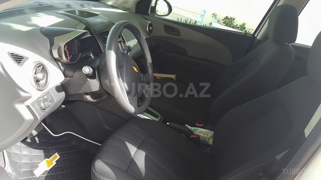 Chevrolet Aveo 2015, 1,300 km - 1.4 l - Bakı