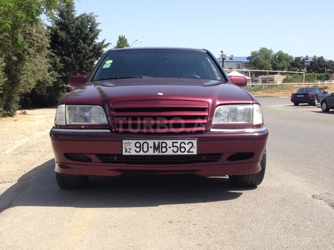 Mercedes C 220 1997, 240,000 km - 2.2 л - Bakı