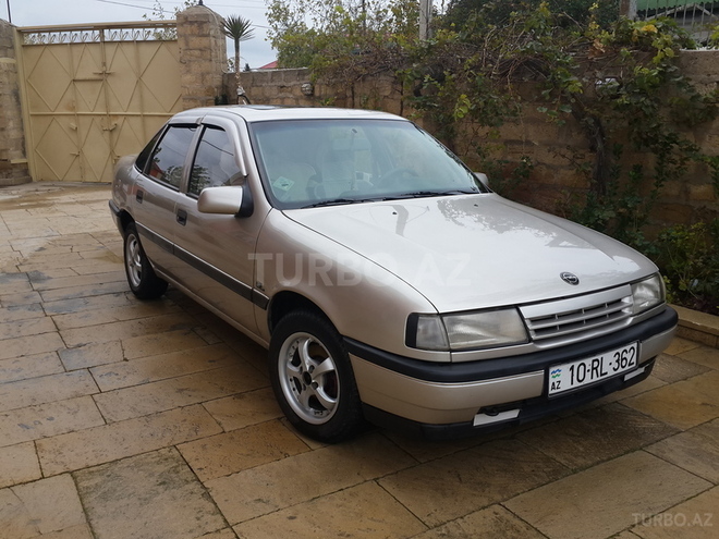 Opel Vectra 1993, 312,148 km - 1.8 l - Bakı