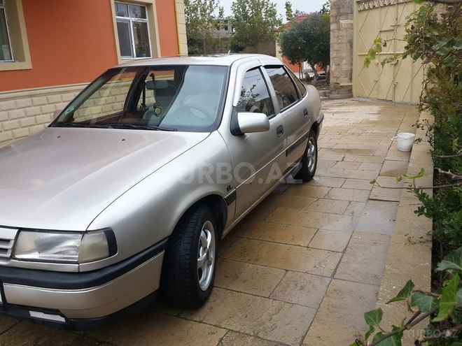 Opel Vectra 1993, 312,148 km - 1.8 l - Bakı