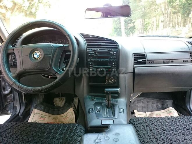 BMW 320 1996, 285,000 km - 2.0 l - Sumqayıt