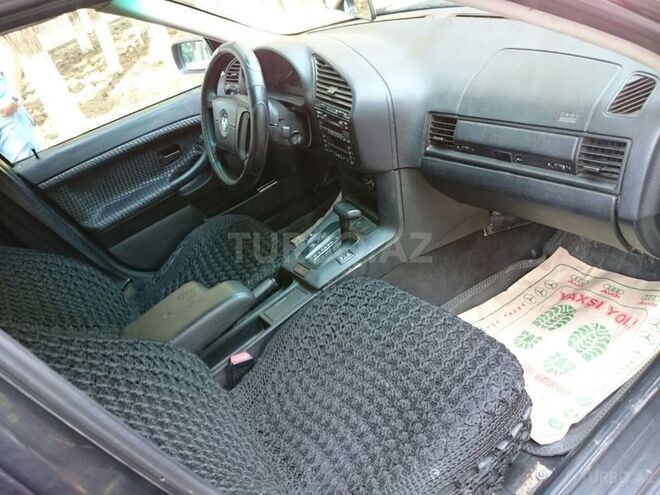 BMW 320 1996, 285,000 km - 2.0 l - Sumqayıt