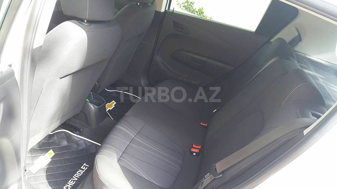 Chevrolet Aveo 2015, 1,300 km - 1.4 l - Bakı