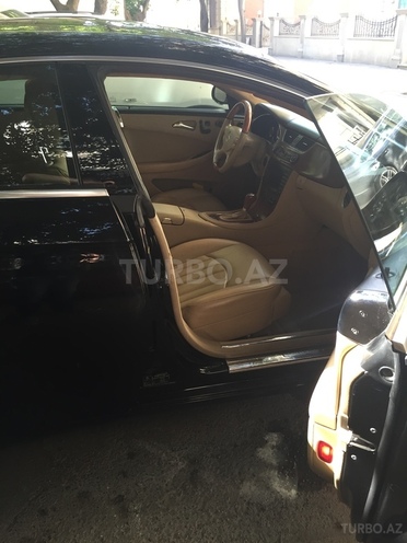 Mercedes CLS 350 2007, 136,100 km - 3.5 l - Bakı