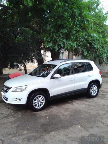 Volkswagen Tiguan 2010, 43,000 km - 2.0 l - Bakı