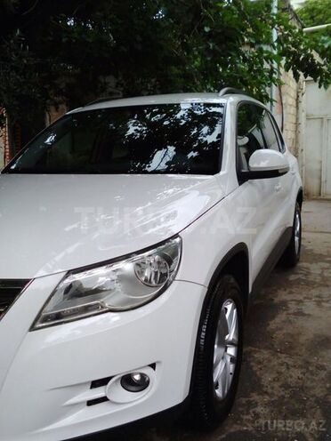 Volkswagen Tiguan 2010, 43,000 km - 2.0 l - Bakı