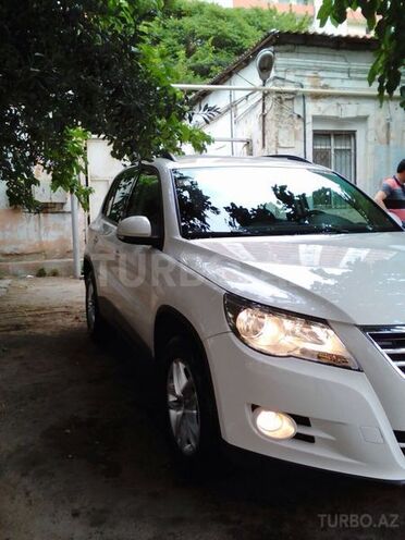 Volkswagen Tiguan 2010, 43,000 km - 2.0 l - Bakı