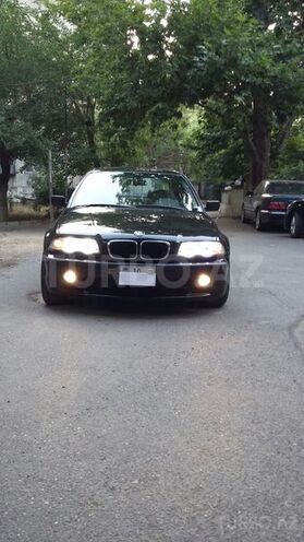 BMW 320 2000, 207,000 km - 2.2 л - Bakı