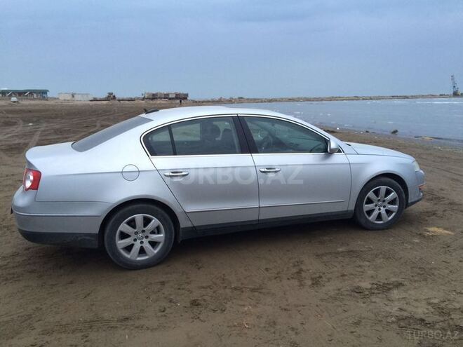 Volkswagen Passat 2006, 190,000 km - 2.0 л - Sumqayıt