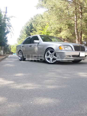Mercedes C 230 1999, 200,000 km - 2.3 l - Sumqayıt
