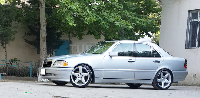Mercedes C 230 1999, 200,000 km - 2.3 l - Sumqayıt