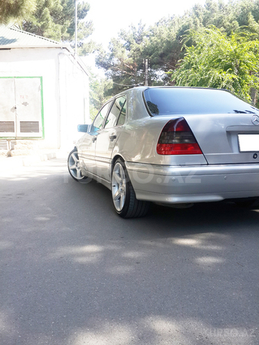 Mercedes C 230 1999, 200,000 km - 2.3 l - Sumqayıt