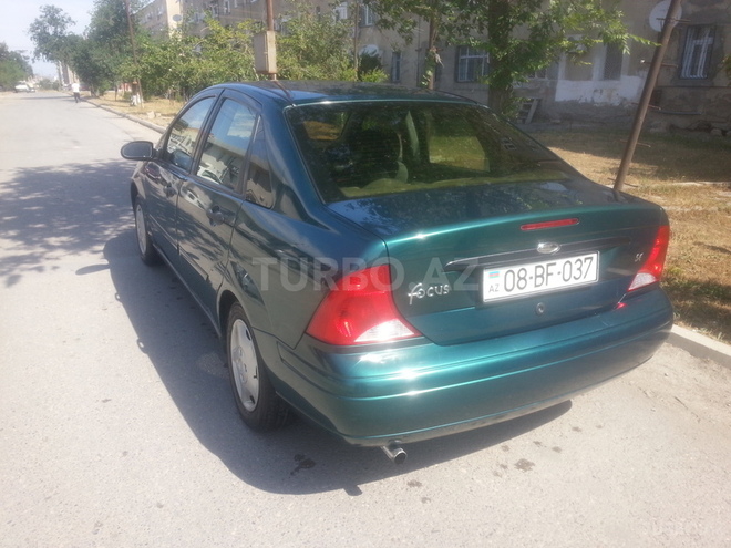 Ford Focus 2001, 200,000 km - 2.0 l - Sumqayıt