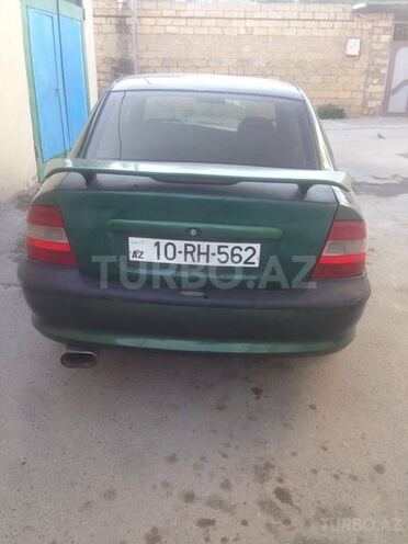 Opel Vectra 1996, 156,000 km - 1.8 l - Bakı