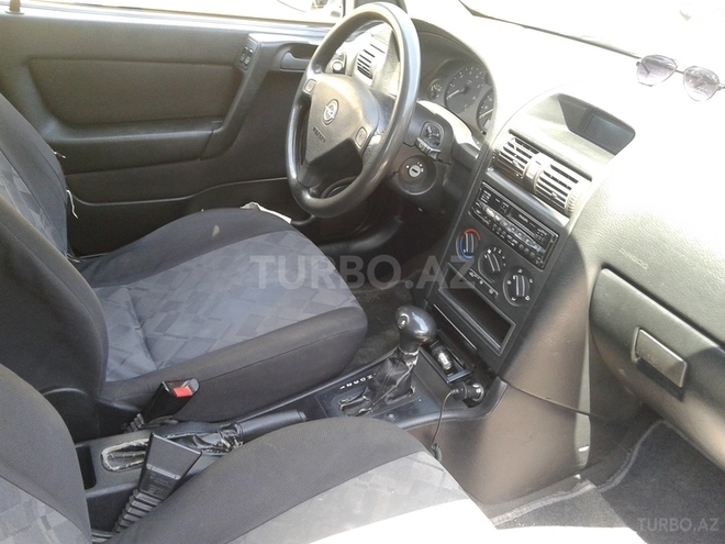 Opel Astra 1998, 214,000 km - 1.6 l - Bakı