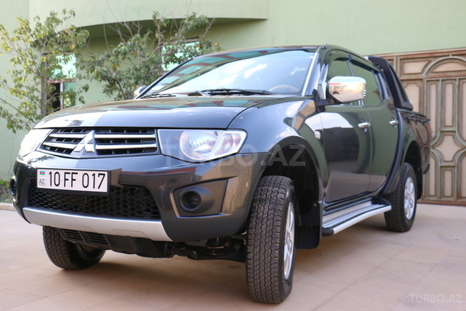 Mitsubishi L200 2012, 89,557 km - 2.5 l - Bakı