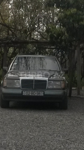 Mercedes E 200 1993, 67,500 km - 0.2 л - Tərtər