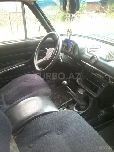 LADA (VAZ) 2106 1983, 700,000 km - 1.3 л - Yardımlı
