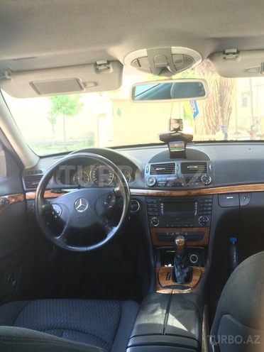 Mercedes E 220 2002, 220,000 km - 2.2 l - Bakı