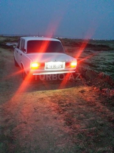 LADA (VAZ) 2107 2007, 100,000 km - 1.6 l - Şirvan