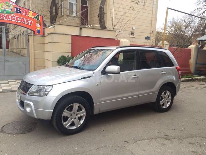 Suzuki Vitara 2006, 155,000 km - 2.0 л - Bakı