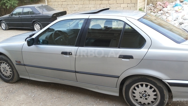 BMW 318 1996, 250,000 km - 1.8 l - Bakı