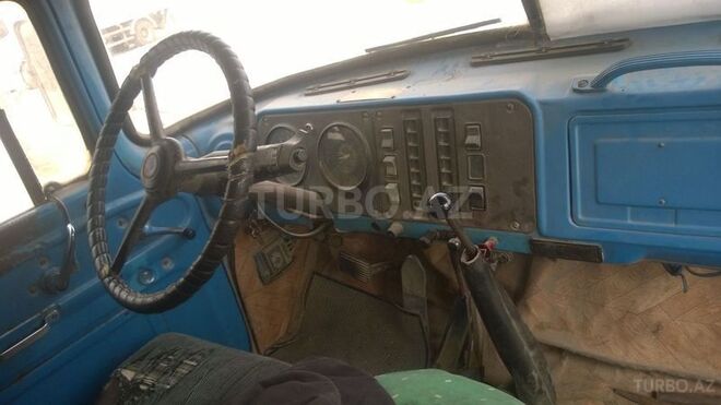 ZIL 130 1984, 200,000 km - 6.0 l - Bakı