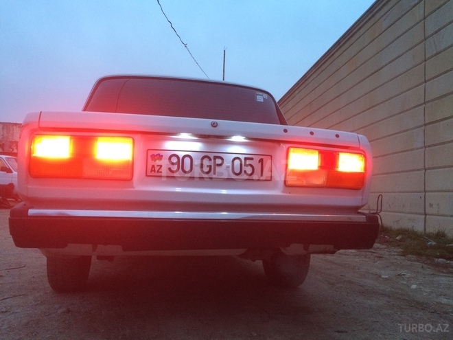 LADA (VAZ) 2107 2009, 139,000 km - 1.6 л - Bakı