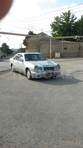 Mercedes E 230 1996, 380,000 km - 2.3 l - Bakı