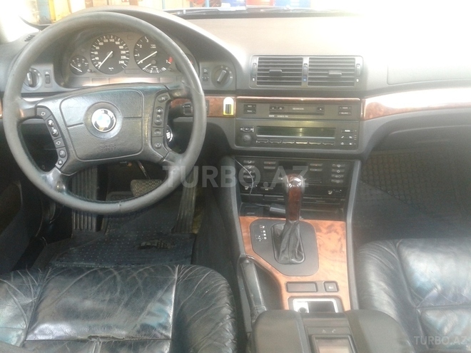 BMW 523 1996, 320,000 km - 2.5 л - Bakı