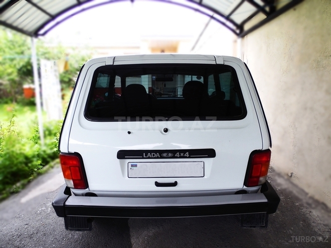 LADA (VAZ) Niva 2012, 73,000 km - 1.7 л - Qax