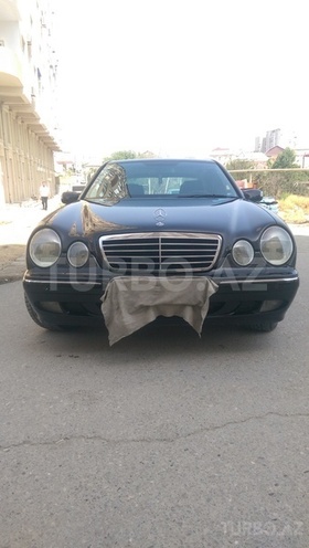 Mercedes E 280 2000, 199,000 km - 2.8 l - Bakı