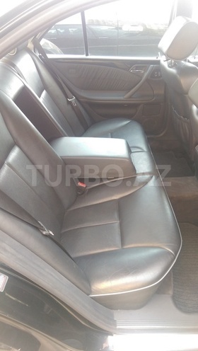 Mercedes E 280 2000, 199,000 km - 2.8 l - Bakı