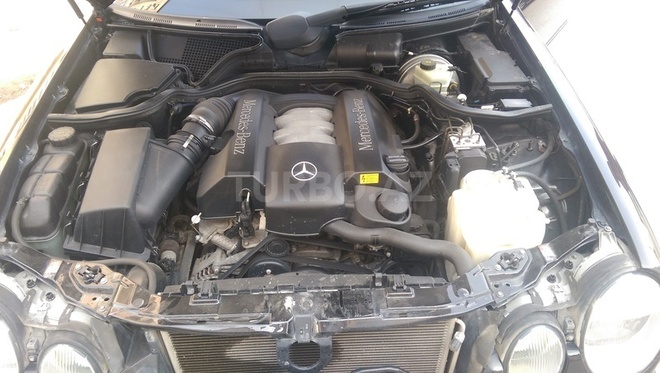 Mercedes E 280 2000, 199,000 km - 2.8 l - Bakı