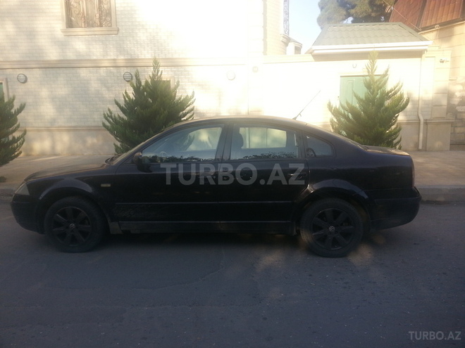 Volkswagen Passat 2001, 260,000 km - 1.8 l - Bakı
