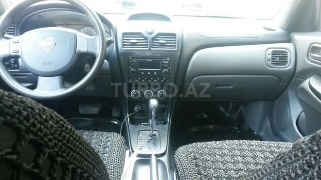 Nissan Sunny 2011, 95,650 km - 1.6 л - Bakı