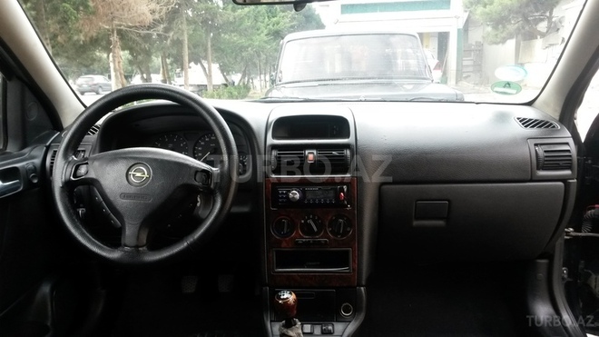 Opel Astra 1998, 300,000 km - 2.0 л - Bakı